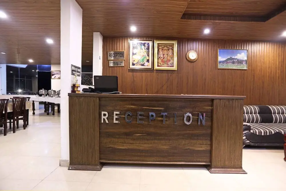 Чамба: Hotel Satyam International