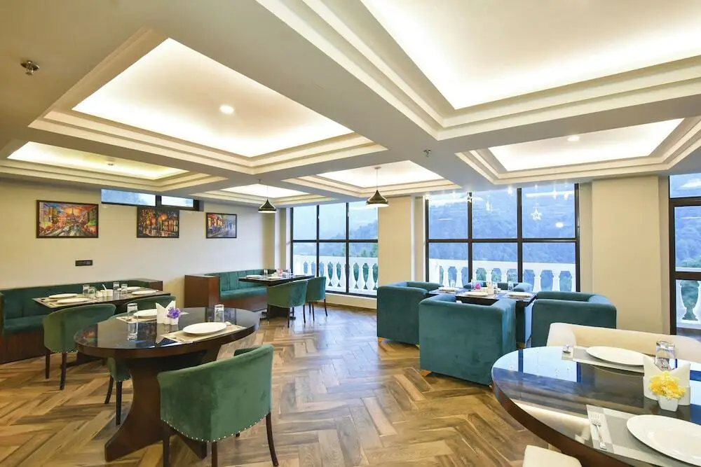 Чамба: Claret Inn By Dls Hotels