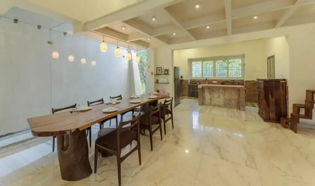 Хандала: SaffronStays Riverscape Villa, Karjat