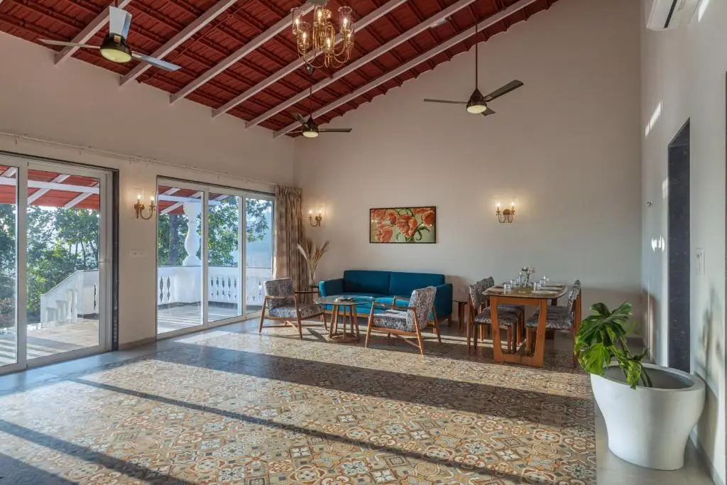 Хандала: SaffronStays Mariposa by the River Sol, Karjat