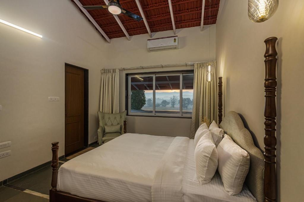 Хандала: SaffronStays Mariposa by the River Sol, Karjat