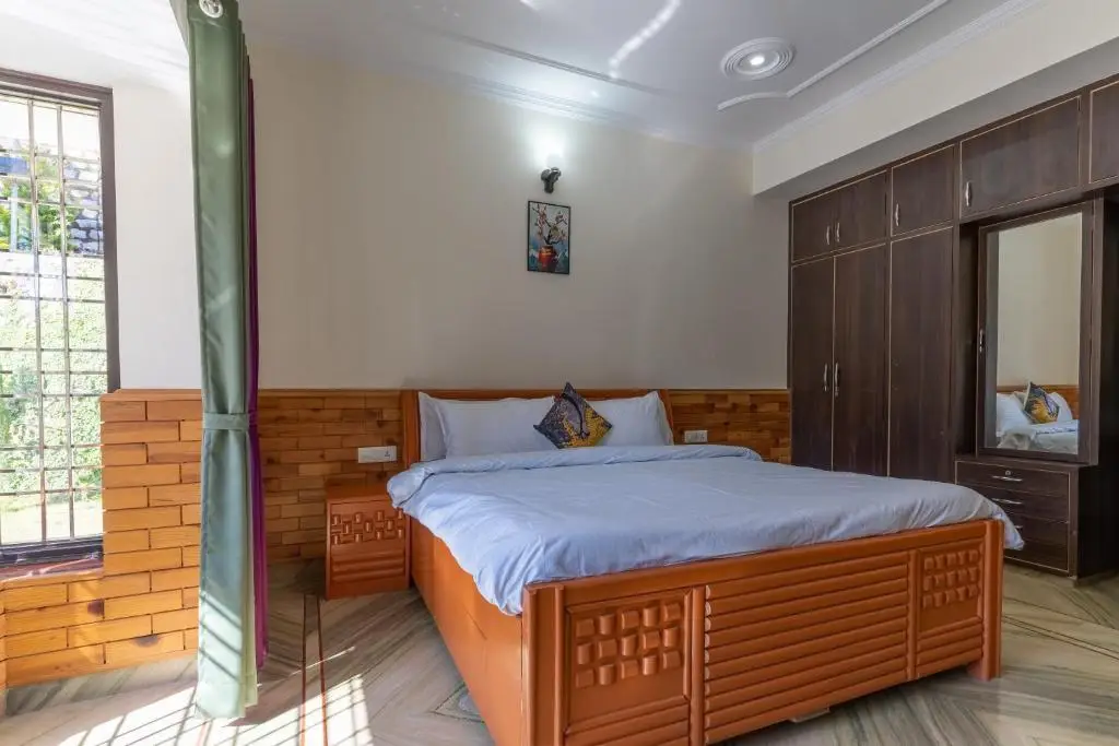 Наинитал: Saffronstays Willow Castle, Bhimtal - Pet-Friendly Home Near Bhimtal Lake