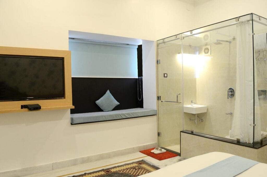 Удаипур: Hotel Ambay Villa Udaipur