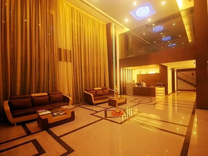 Srinivas Saffron Hotel — фото 1
