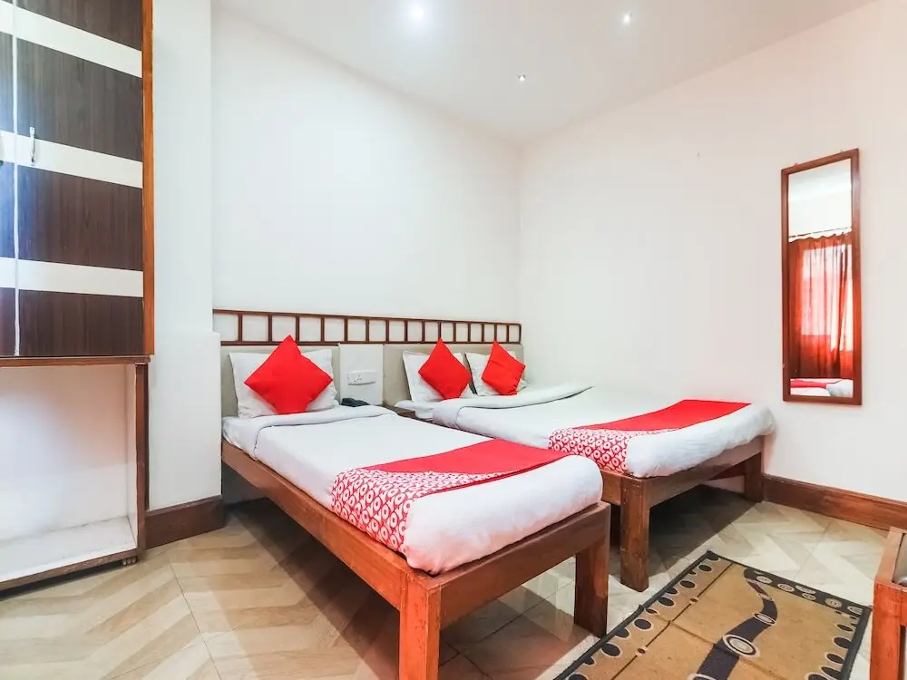 Шиллонг: Hotel Shaurya Inn