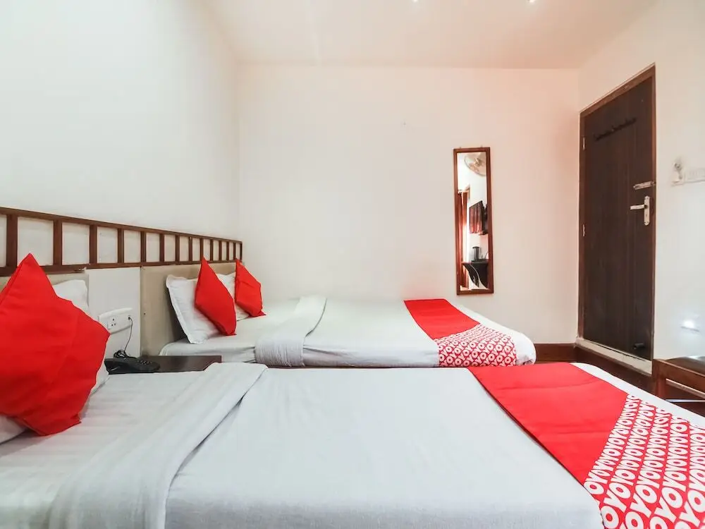 Шиллонг: Hotel Shaurya Inn