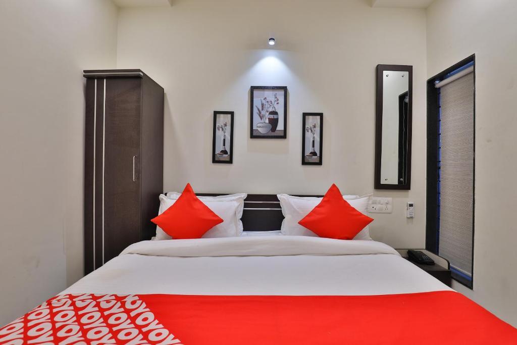 Раджкот: Hotel Nova Havana