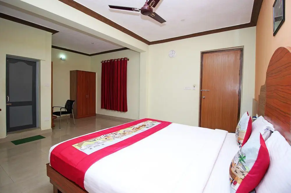 Мадикери: OYO 8499 City Comforts Inn