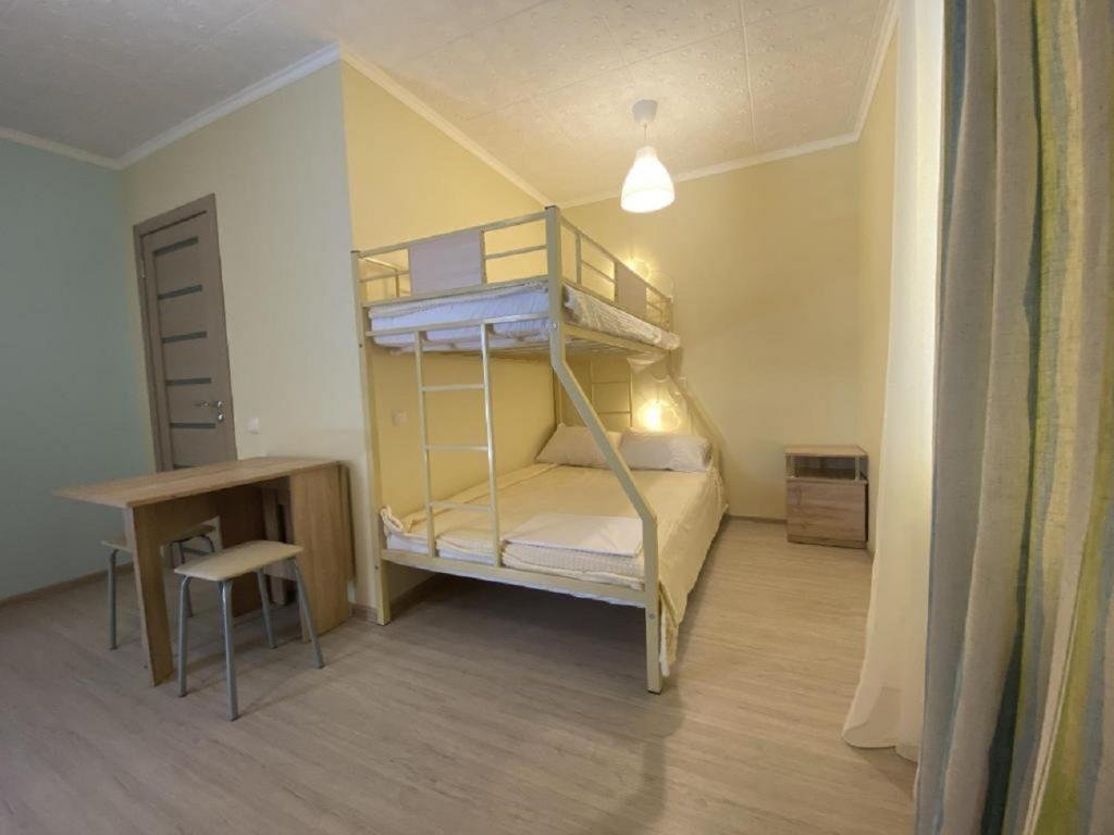 Севастополь: Guest House Zurbagan