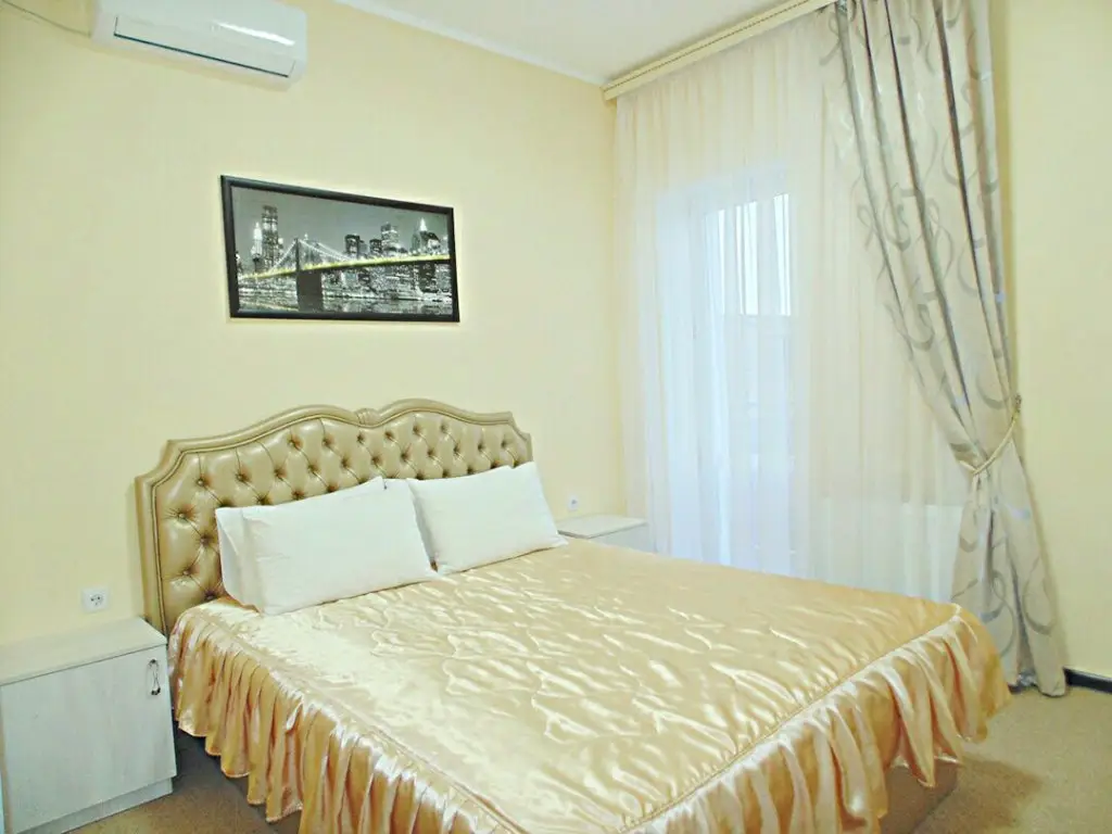 Симферополь: Гостевой дом  5 Avenue