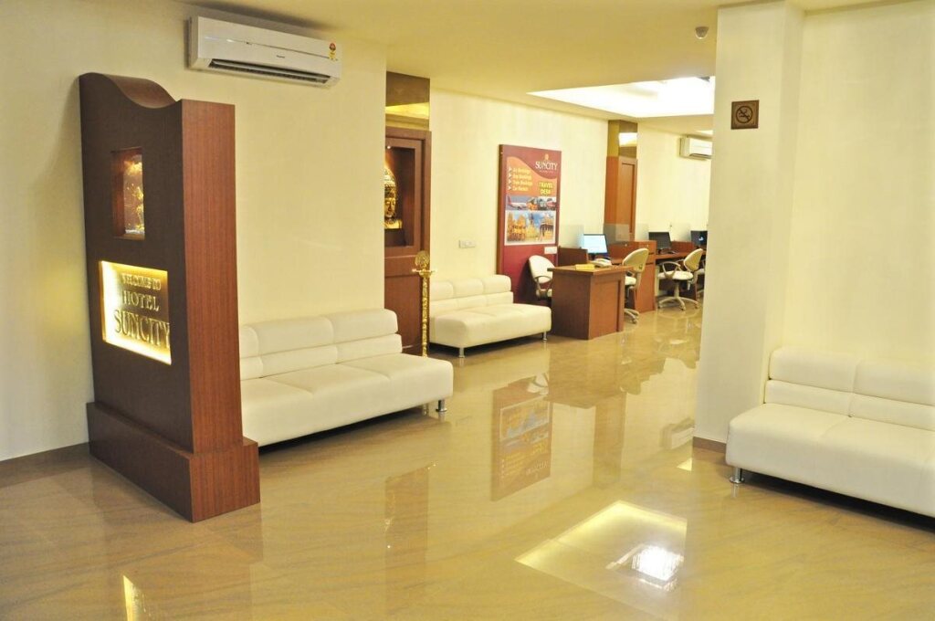 Hotel Suncity — фото 1