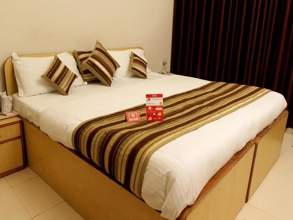 Праяградж: Hotel Valentines