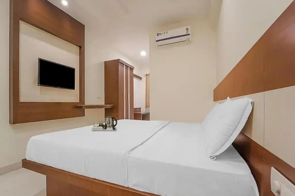 Коимбатур: Townhouse 14406 Hotel Subashree
