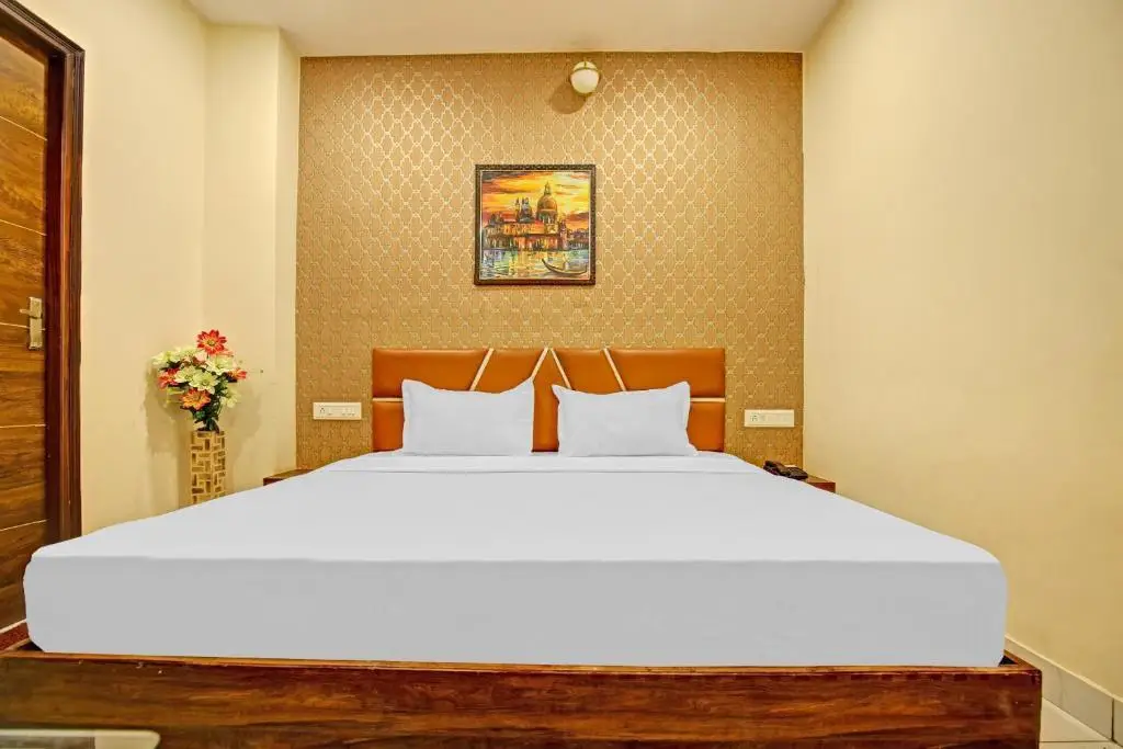 Лудхиана: Townhouse 1003 Hotel Sky 9