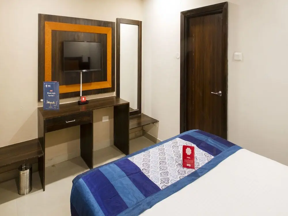 Хидерабад: Collection O 7601 Hotel Park Heights Banjara Hills