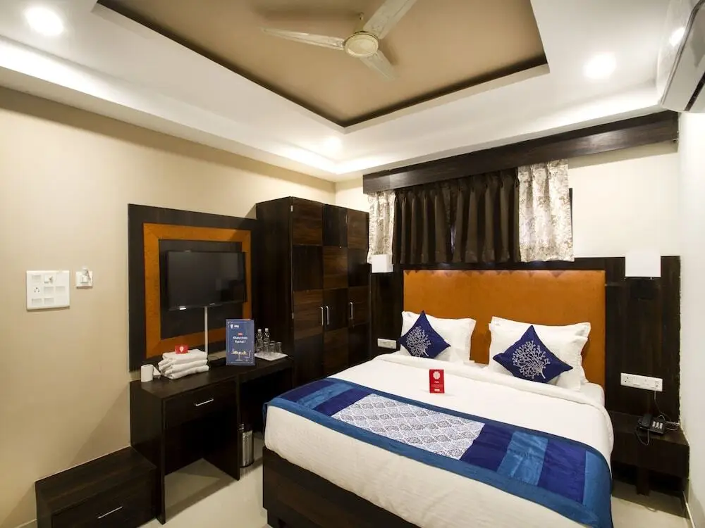 Хидерабад: Collection O 7601 Hotel Park Heights Banjara Hills