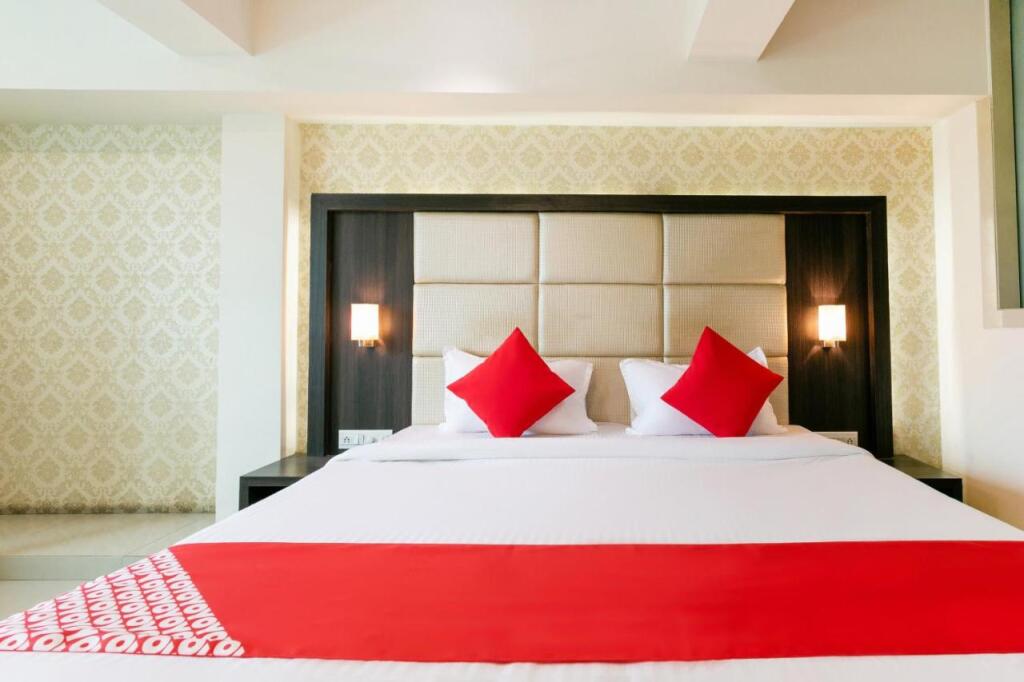 Нави-Мумбай: Collection O 36215 Hotel Pearl Residency