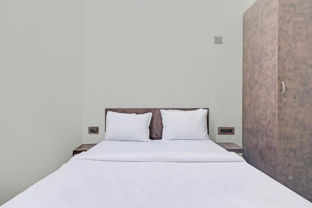 Патна: Collection O 81497 Hotel Dhruv Tara Inn