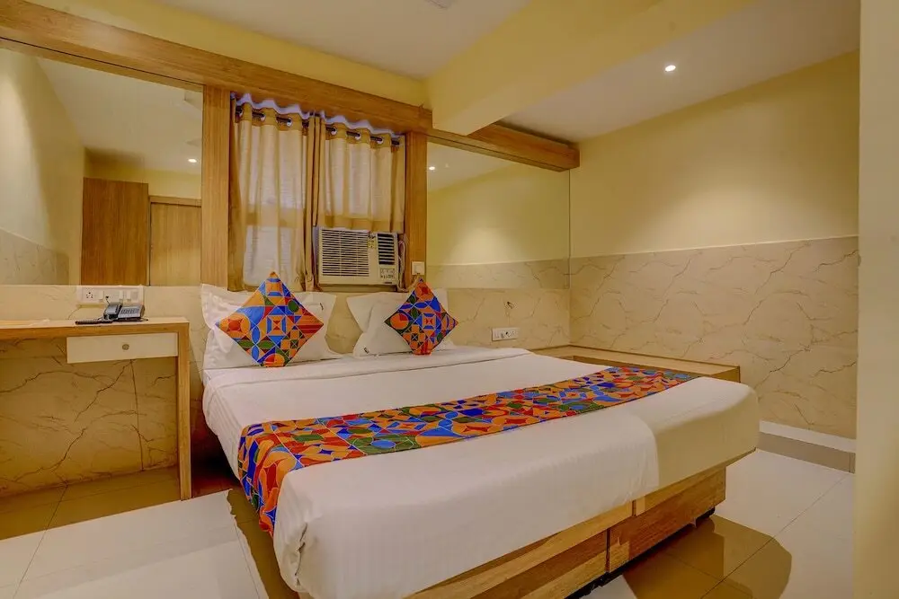 Нави-Мумбай: Fabhotel Starwood Residency