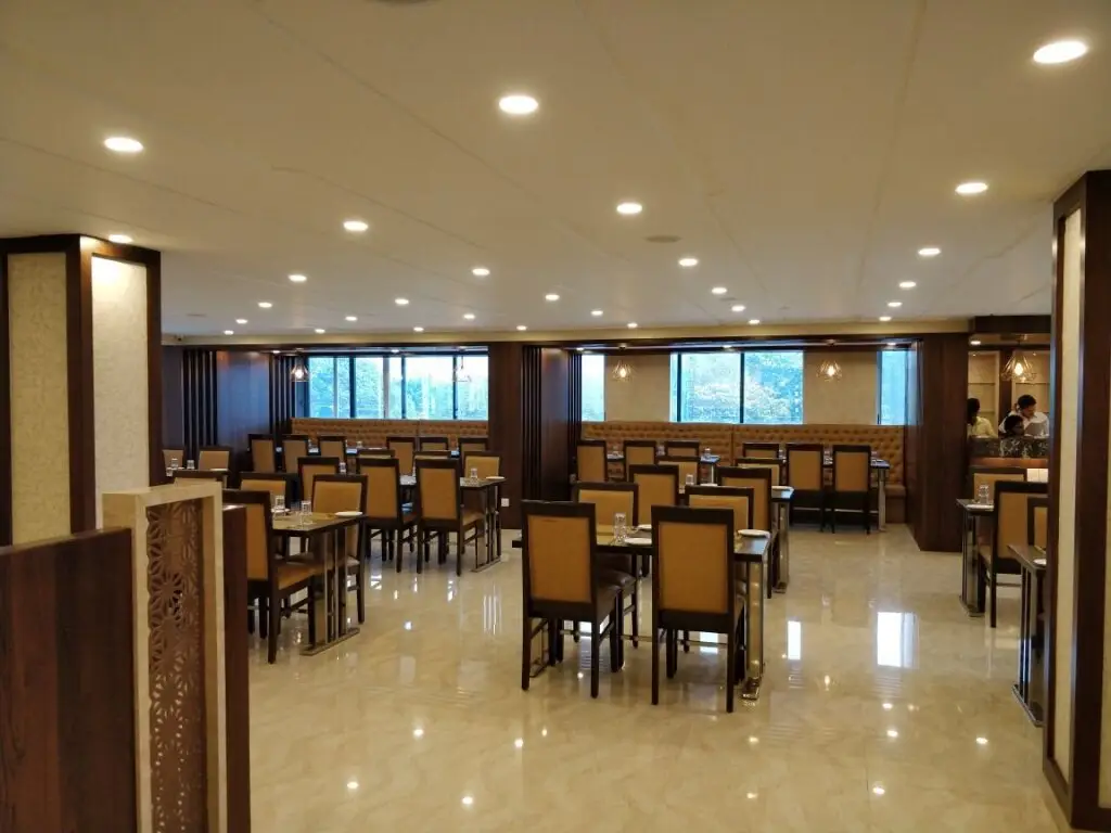 Манипал: Hotel Sarah International