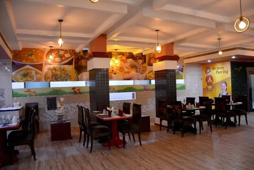 Матхура: Hotel Duke Palace