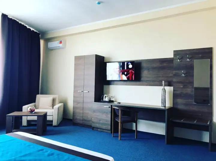 Симферополь: Kechkemet Hotel