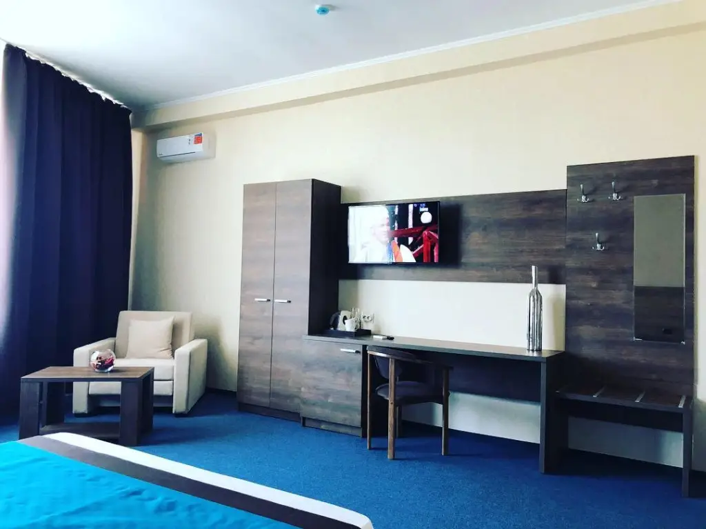 Симферополь: Kechkemet Hotel