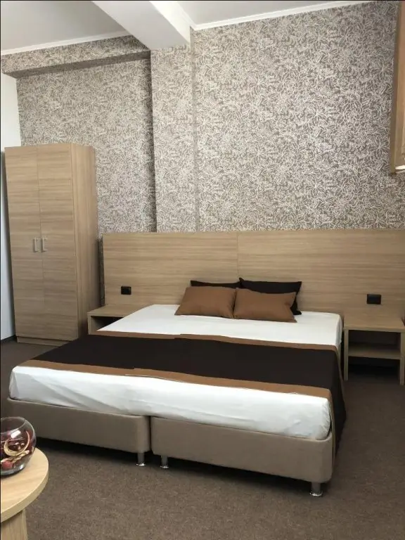 Симферополь: Kechkemet Hotel