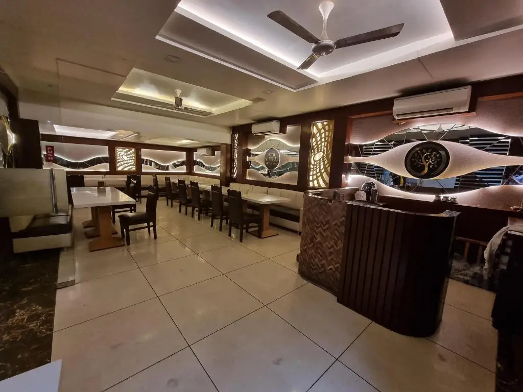 Праяградж: Hotel Vitthal International