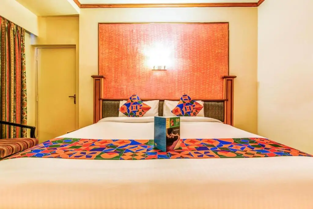 Пуна: Rapid President Hotel Shivaji Nagar