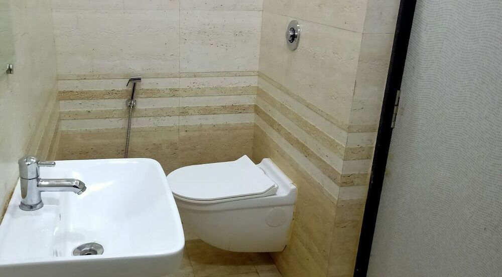 Райпур: Hotel Grand Royal