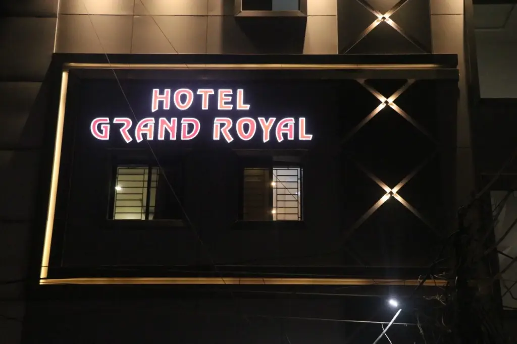 Hotel Grand Royal — фото 1