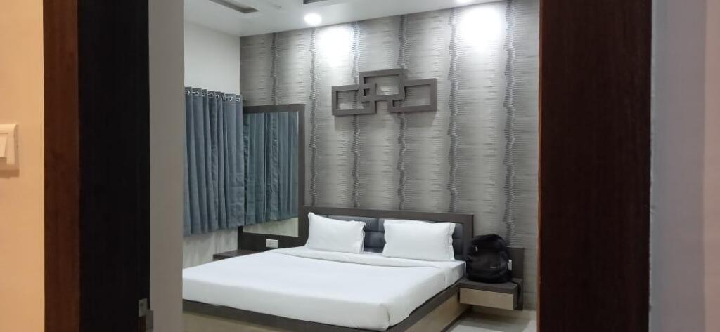 Райпур: Hotel Grand Royal
