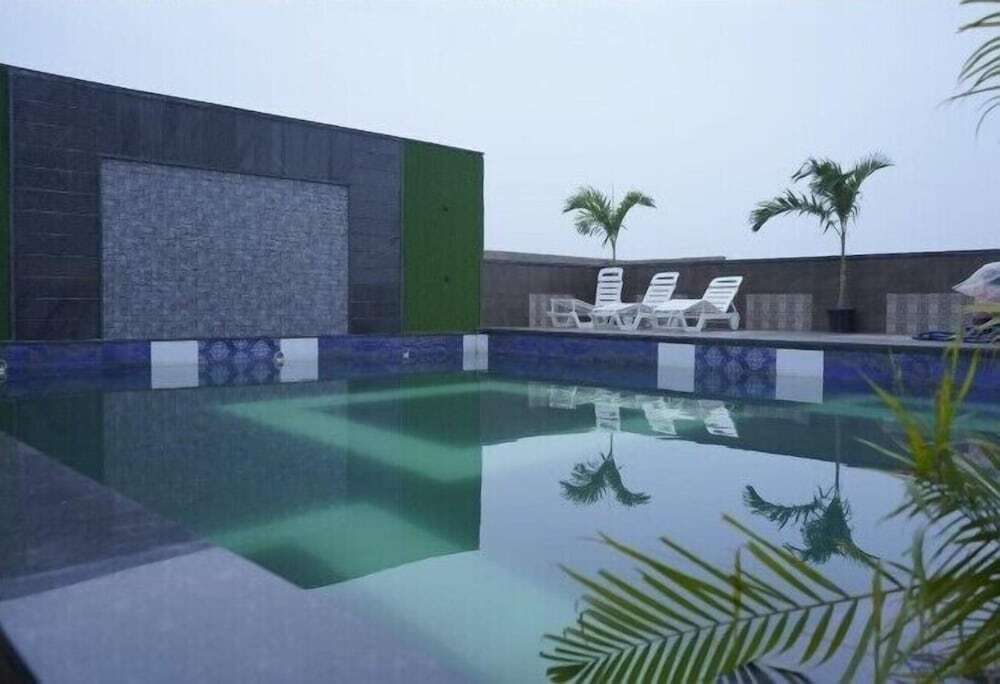Райпур: Orange Eye Resort