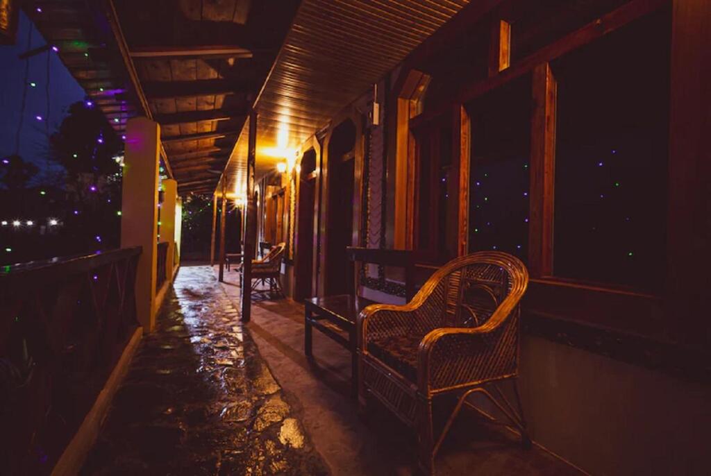 Раникхет: Goroomgo Stay Inn Kausani
