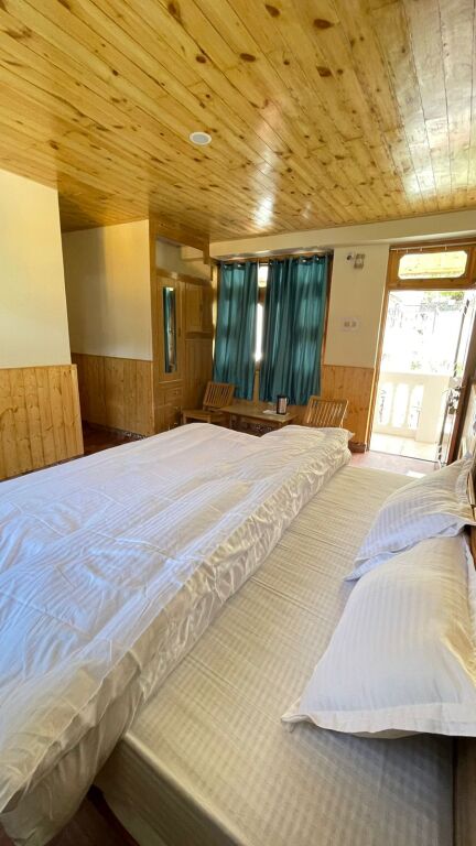 Сангла: Hotel Kamru