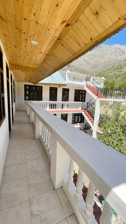 Сангла: Hotel Kamru