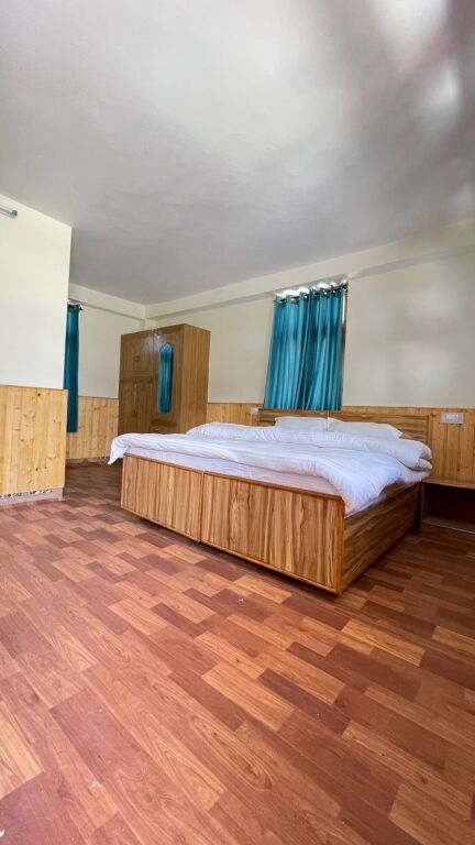 Сангла: Hotel Kamru