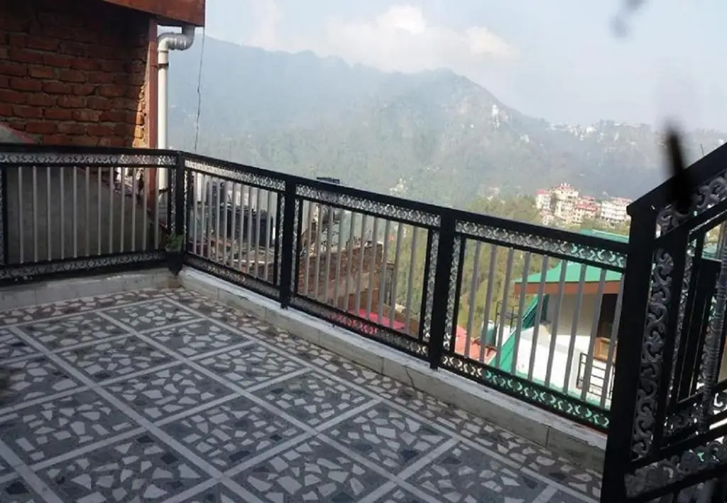 Шимла: Hotel Himalaya Inn