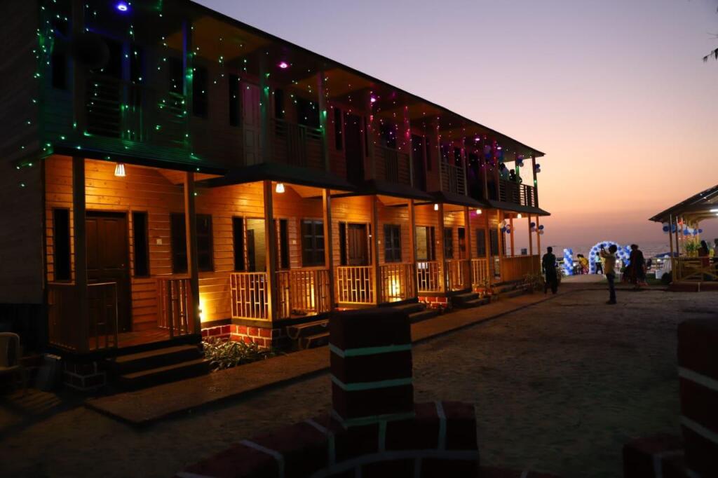 Royal Ocean Beach Resort — фото 1