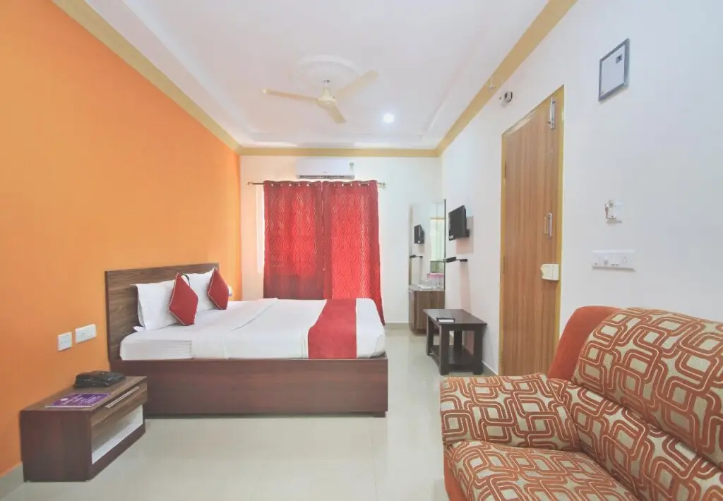 Бангалор: Garden Green Suites Indira Nagar by OYO Rooms