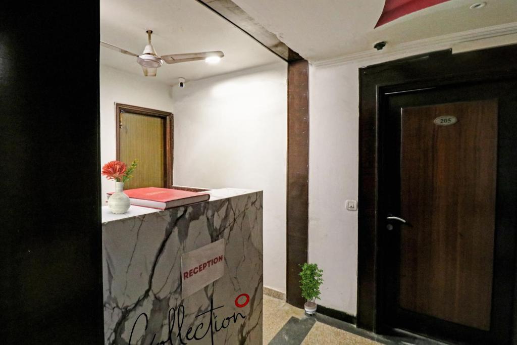 Нью-Дели: Capital O 91609 Hotel Sunberry
