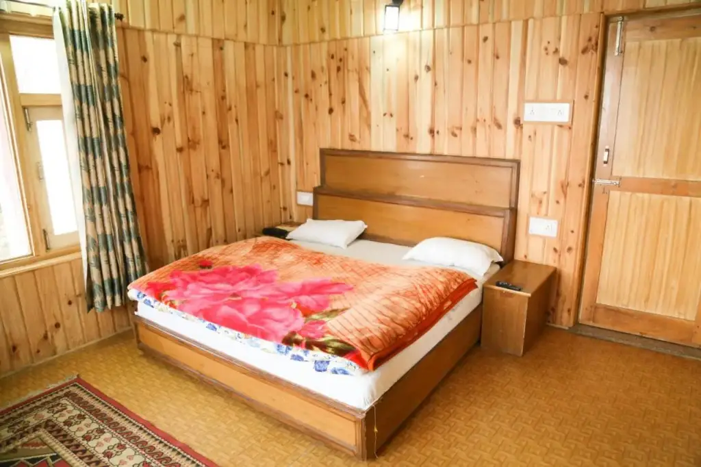 Прем-Нагар: Mount View Dhanaulti Dreams