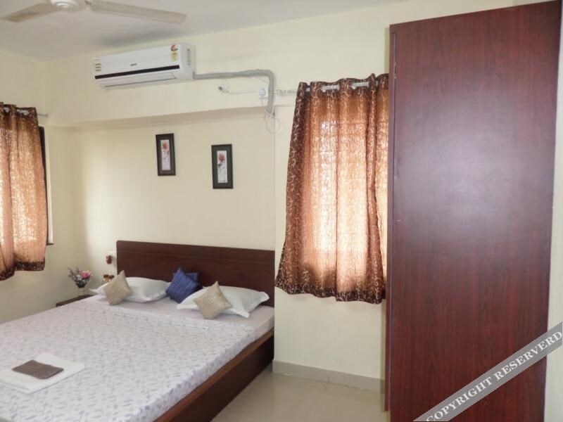 Пуна: Cosmos Luxury Service Apartment Viman Nagar