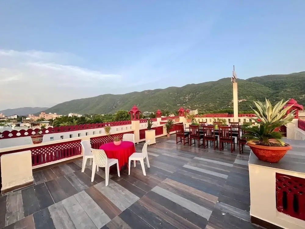 Пушкар: Hotel Golden Bird