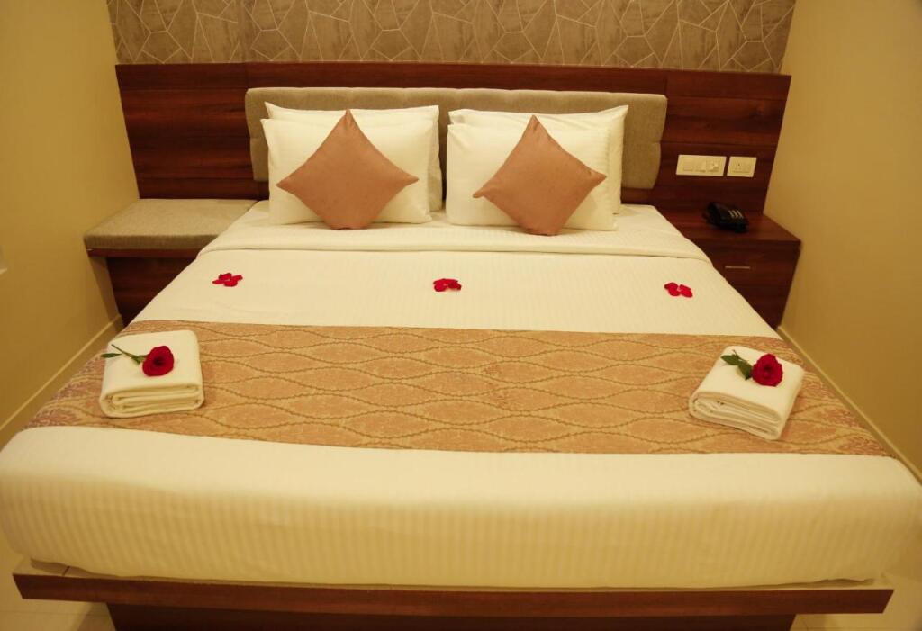 Кумили: Hotel Crystals Cove