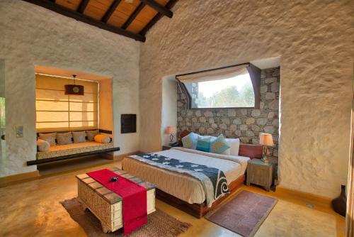 Крепость Ramnagar: Paatlidun Safari Lodge, Jim Corbett