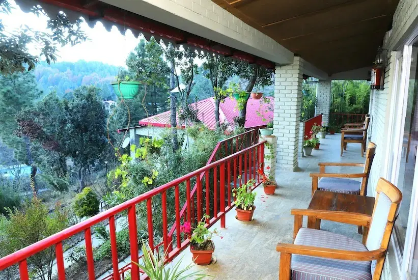 Раникхет: Majkhali Woods, Ranikhet, By Himalayan Eco Lodges