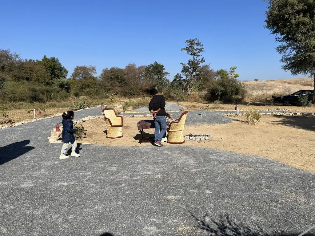 Садри: Dera Jawai