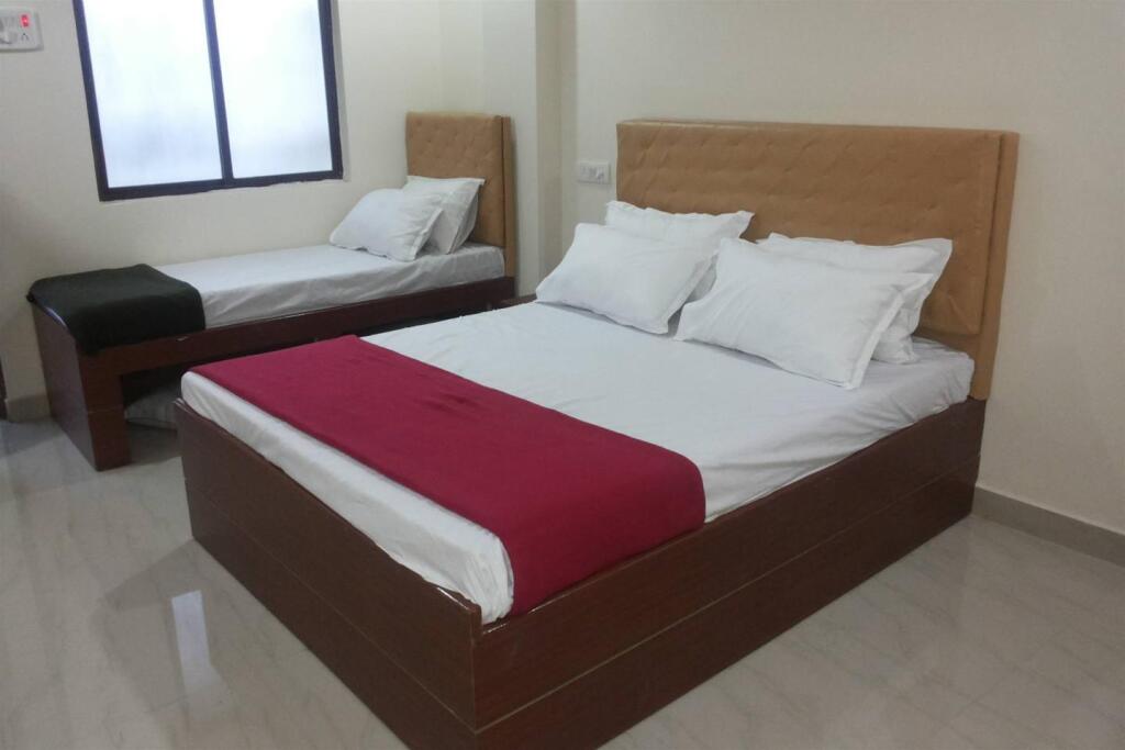 Шамшабад: Hotel Neem Tree Residency